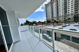 2030 S Ocean Dr, Hallandale Beach, FL 33009 - Photo 5