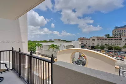 4100 Salzedo St #502, Coral Gables, FL 33146 - Photo 9