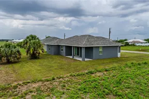 106 Plantation Dr, Labelle, FL 33935 - Photo 31