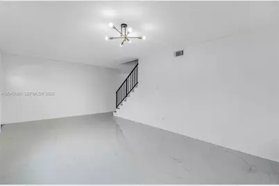 22 Canterbury Ln #22, Tamarac, FL 33319 - Photo 3