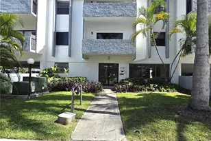 3582 NE 171 St, North Miami Beach, FL 33160 - Photo 17