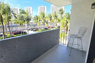 3582 NE 171 St, North Miami Beach, FL 33160 - Photo 13