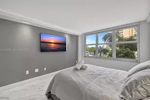 2751 S Ocean Dr, Hollywood, FL 33019 - Photo 25