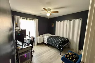 17905 SW 10th Ct, Pembroke Pines, FL 33029 - Photo 11