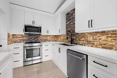 9001 SW 94th St #201, Miami, FL 33176 - Photo 9