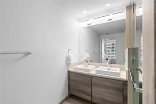 1080 Brickell Ave, Miami, FL 33131 - Photo 37