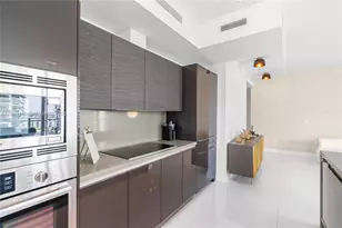 1080 Brickell Ave, Miami, FL 33131 - Photo 15