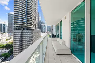 1080 Brickell Ave, Miami, FL 33131 - Photo 3