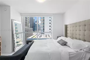 1080 Brickell Ave, Miami, FL 33131 - Photo 27