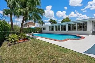 8341 SW 14th St, Miami, FL 33144 - Photo 25