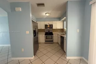 257 Cape Coral Pkwy E, Cape Coral, FL 33904 - Photo 11