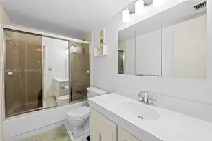4025 N Nob Hill Rd, Sunrise, FL 33351 - Photo 13
