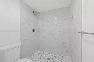 4025 N Nob Hill Rd, Sunrise, FL 33351 - Photo 11