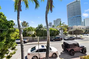 1050 7th St, Miami Beach, FL 33139 - Photo 11