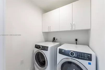 851 NE 1st Ave #3308, Miami, FL 33132 - Photo 19