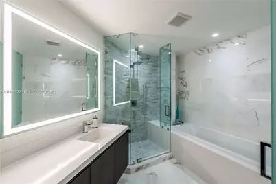 851 NE 1st Ave #3308, Miami, FL 33132 - Photo 9