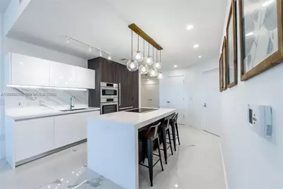 851 NE 1st Ave #3308, Miami, FL 33132 - Photo 3