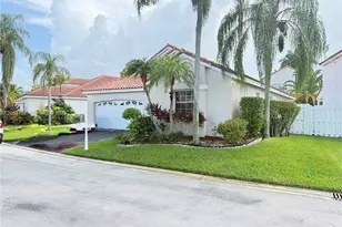 345 Somerset Way, Weston, FL 33326 - Photo 1