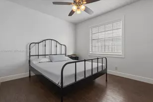 345 Somerset Way, Weston, FL 33326 - Photo 23