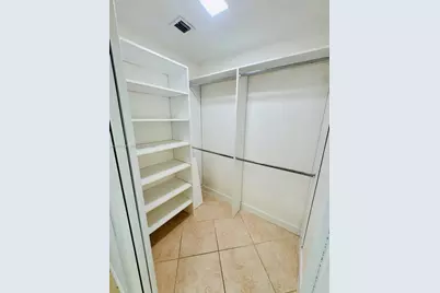 2271 SW 30th Ter, Fort Lauderdale, FL 33312 - Photo 17