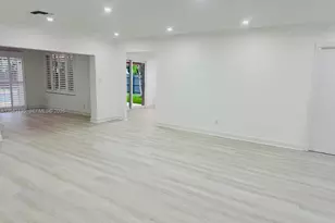 2271 SW 30th Terrace, Fort Lauderdale, FL 33312 - Photo 5