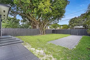 222 SW 3rd Terrace, Dania Beach, FL 33004 - Photo 21
