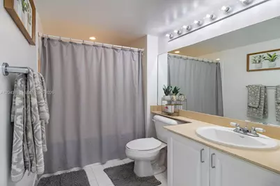 90 Alton Rd #1005, Miami Beach, FL 33139 - Photo 15