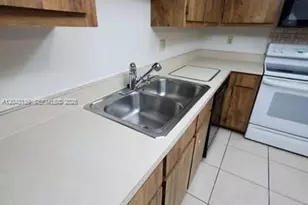4619 SW 7th Pl, Cape Coral, FL 33914 - Photo 9