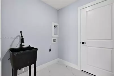 704 E Carbon, Lehigh Acres, FL 33974 - Photo 43