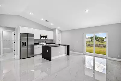 704 E Carbon, Lehigh Acres, FL 33974 - Photo 3