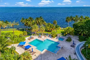 3 Grove Isle Dr, Miami, FL 33133 - Photo 27