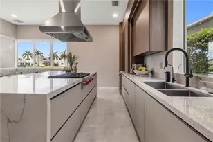 10261 NW 74th Terrace, Doral, FL 33178 - Photo 9