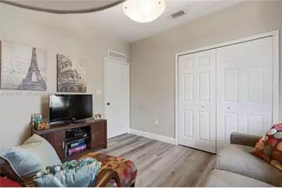 1016 NW 99th Psge #1016, Miami, FL 33172 - Photo 41