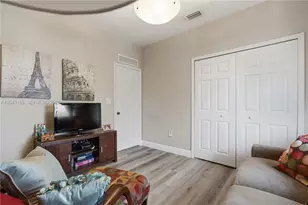1016 NW 99th Passage, Miami, FL 33172 - Photo 41
