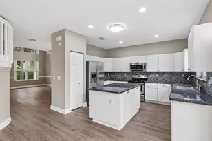 2162 NW 77th Terrace, Pembroke Pines, FL 33024 - Photo 15