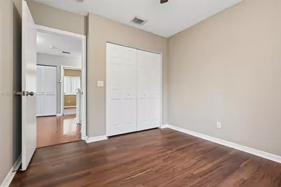 2162 NW 77th Ter, Pembroke Pines, FL 33024 - Photo 33