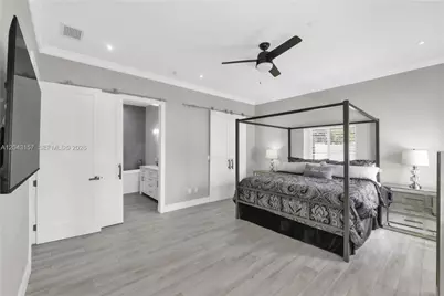 720 S Old Nob Hill Rd, Plantation, FL 33324 - Photo 9