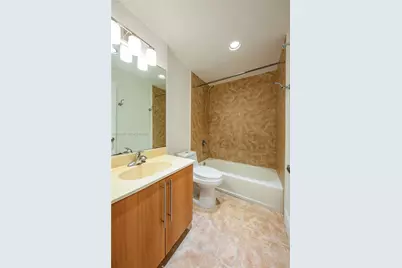 7501 E Treasure Dr #6A, North Bay Village, FL 33141 - Photo 9