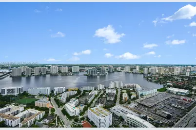 17875 Collins Ave #PH5002, Sunny Isles Beach, FL 33160 - Photo 87