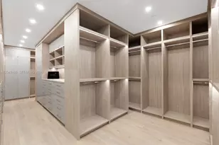 17875 Collins Ave, Sunny Isles Beach, FL 33160 - Photo 37