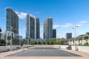 555 NE 34th St, Miami, FL 33137 - Photo 3