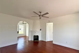641 10th St, Miami Beach, FL 33139 - Photo 3