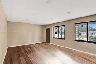 1400 NE 148th St, Miami, FL 33161 - Photo 9