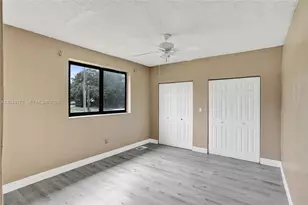 1400 NE 148th St, Miami, FL 33161 - Photo 19
