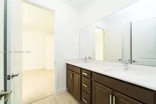 449 SE Fascino Cir, Port Saint Lucie, FL 34984 - Photo 21