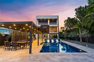 16 Seaside Ave, Key Largo, FL 33037 - Photo 1