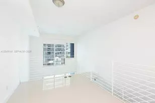 60 SW 13th St, Miami, FL 33130 - Photo 3
