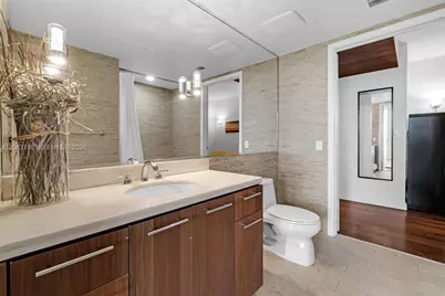 50 Biscayne Blvd #904, Miami, FL 33132 - Photo 13