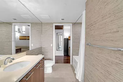 50 Biscayne Blvd #904, Miami, FL 33132 - Photo 11