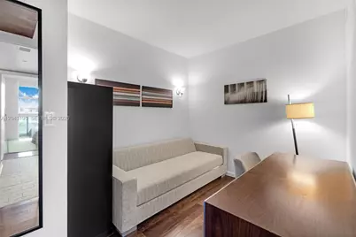 50 Biscayne Blvd #904, Miami, FL 33132 - Photo 15